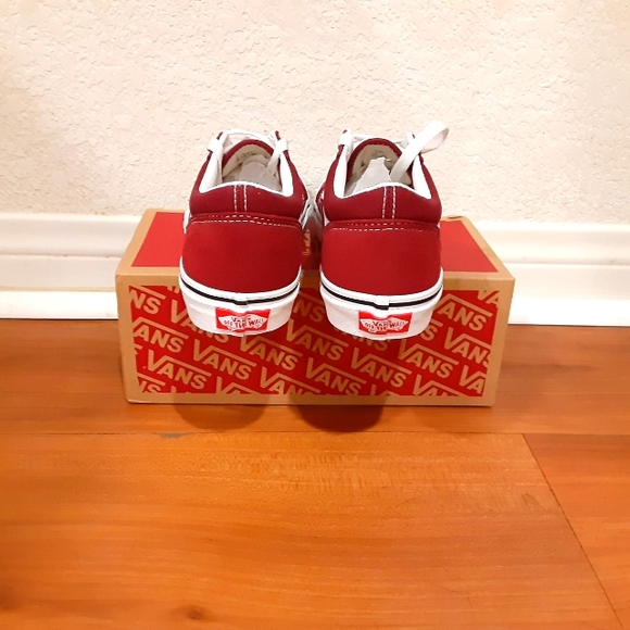 Vans - Picture 4 of 4